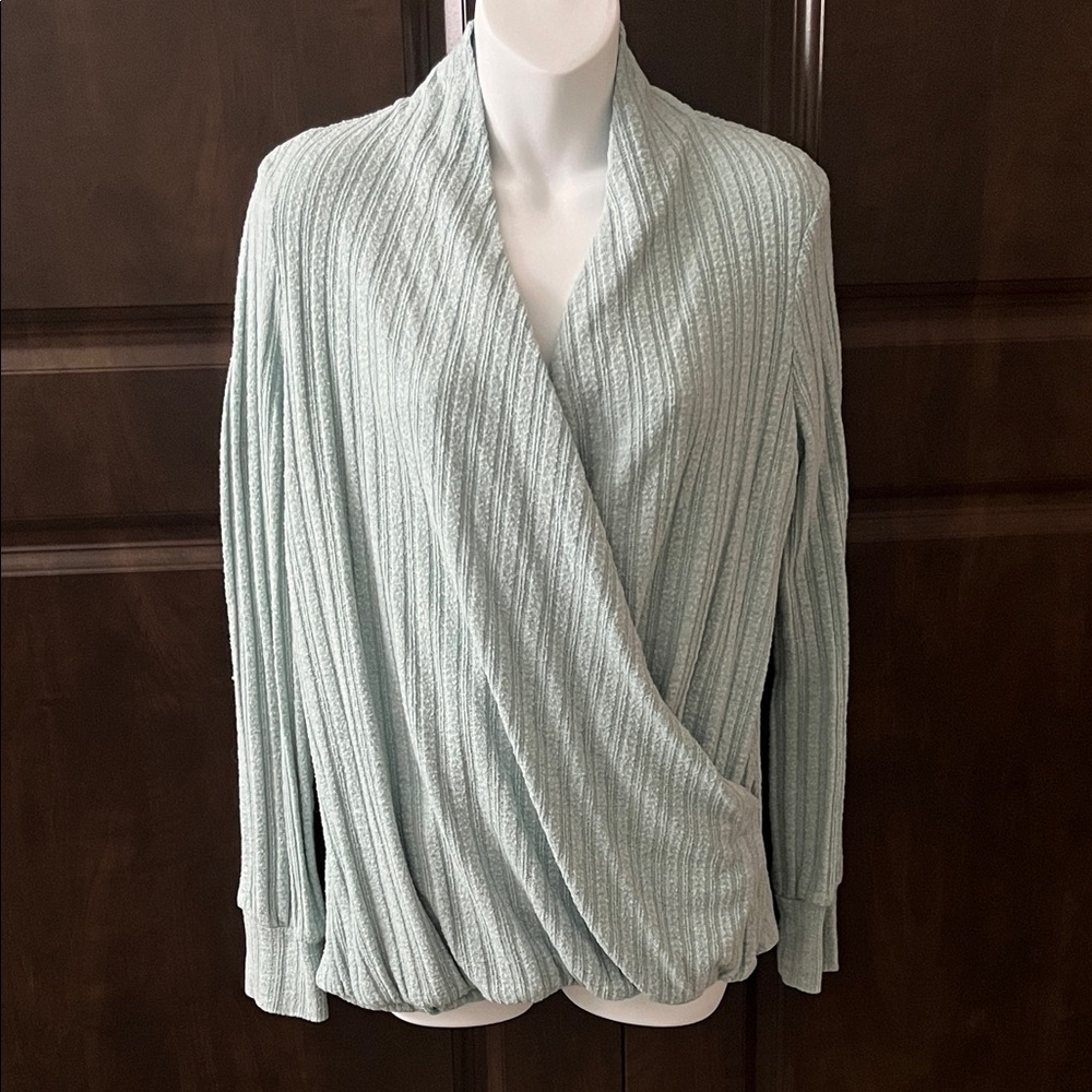 Maeve Lightweight Pullover Long Sleeve Top